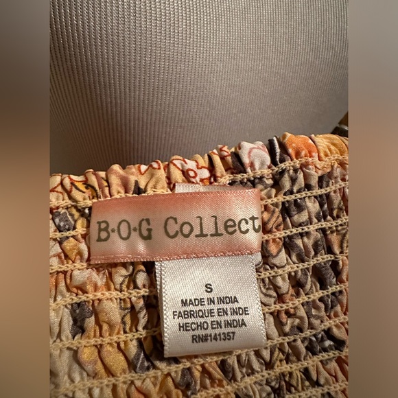 NEW NWT B.O.G. Collective Yellow Floral Romper Size Small With Crochet Top - Picture 7 of 7